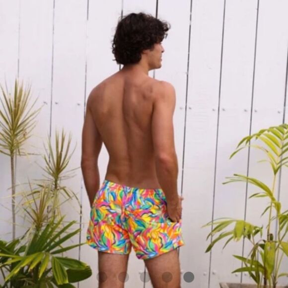 Kulani Kinis Swim Trunks Tropical Illusion Size XL New With Tags - Picture 4 of 8